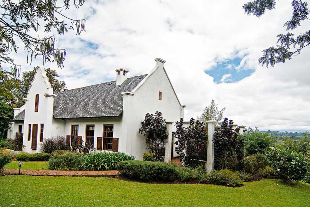 the-manor-ngorongoro-cottage